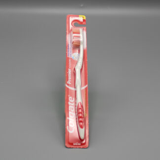 A single Colgate toothbrush.